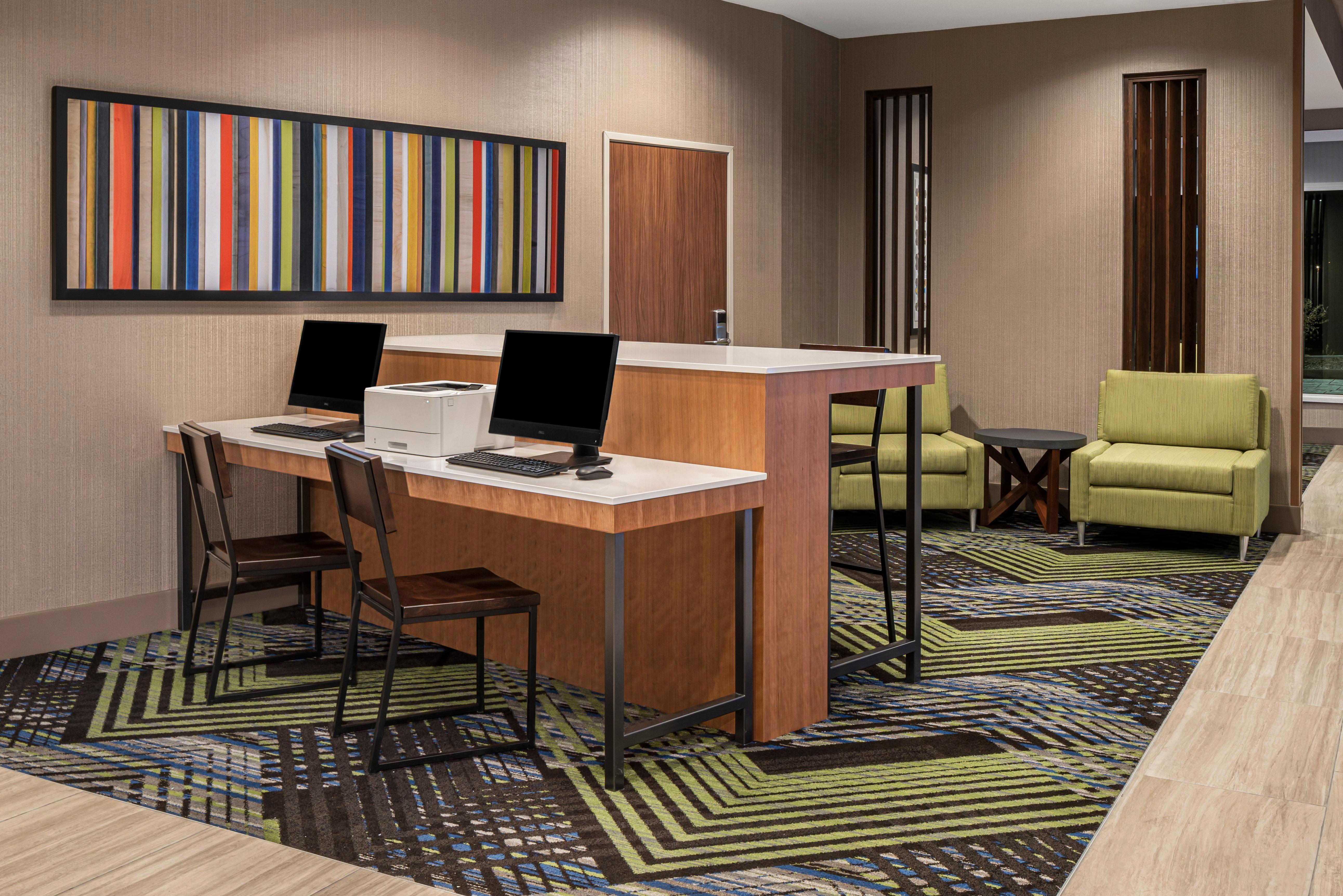 Holiday Inn Express & Suites - Odessa I-20 By Ihg Екстериор снимка