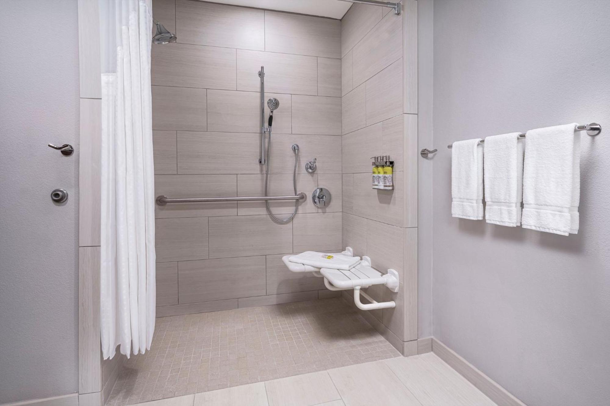 Holiday Inn Express & Suites - Odessa I-20 By Ihg Екстериор снимка